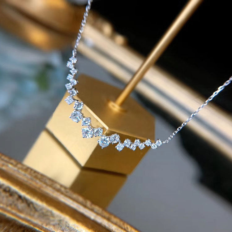 18K Gold Diamond Smile 1 Carat Diamond Necklace