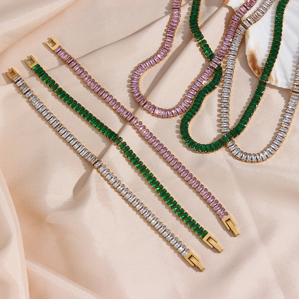 Zora Diamond Necklace